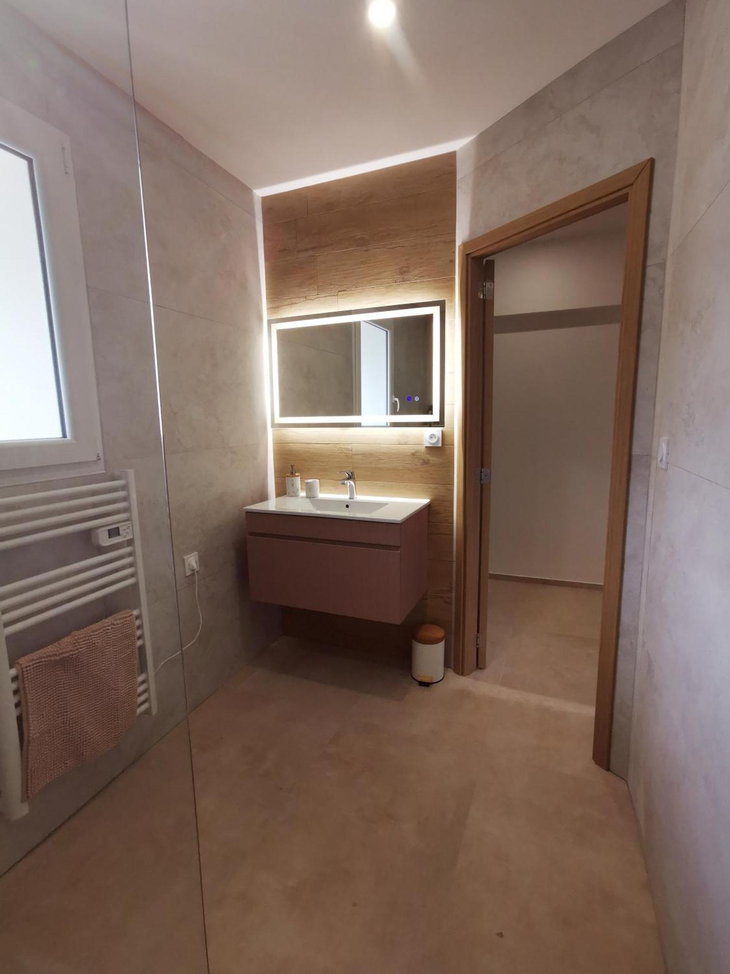 Apartament Magnifique Duplex Neuf Parking Et Terrasse Dole Zewnętrze zdjęcie